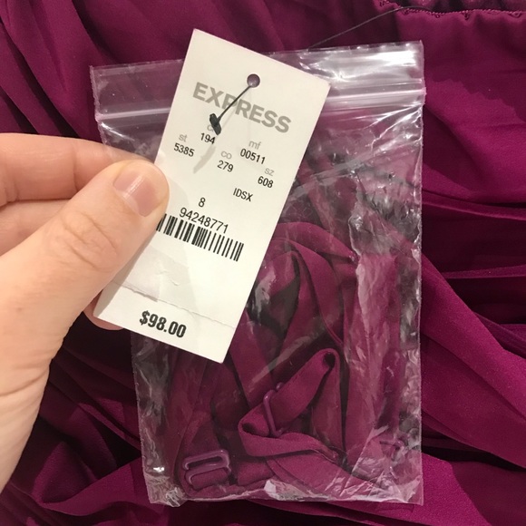 🚨SALE🚨 EXPRESS Strapless Ruffle Dress - Picture 6 of 6